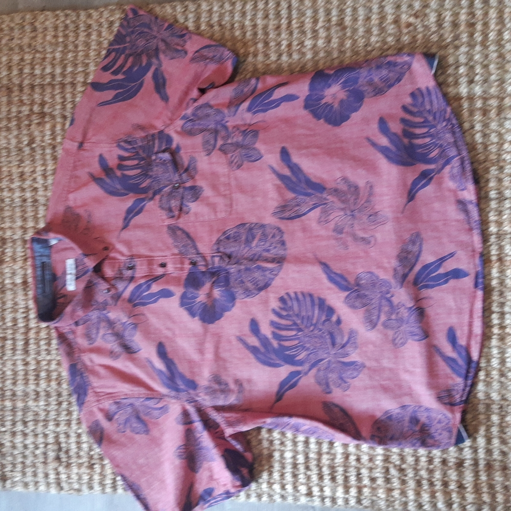 Tommy Bahama XXL 100% Cotton Short Sleeve Hawaiian Shirt Pullover